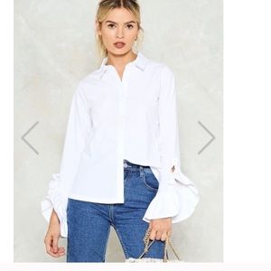 NWT At a loose end ruffle shirt Large Button Down